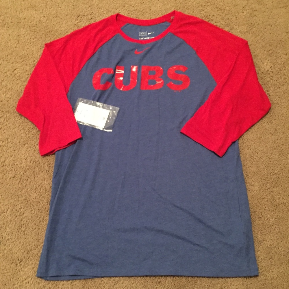 Men’s Chicago Cubs Baseball Tee